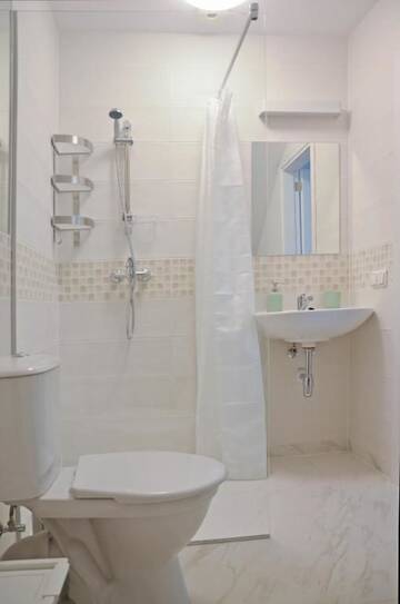Фото номера Классический трехместный номер Гостевой дом Guest House Skrablas г. Rucava 4